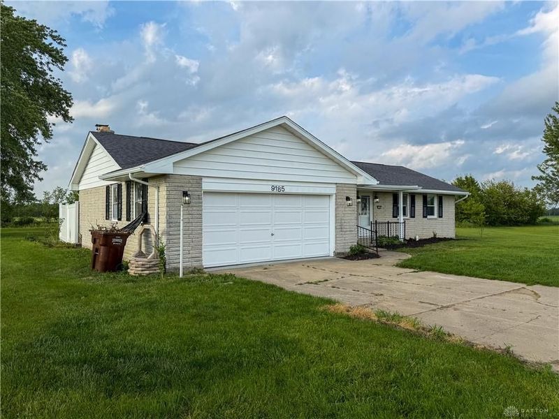 9185 State Route 571, Laura, OH 45337 Photo 2