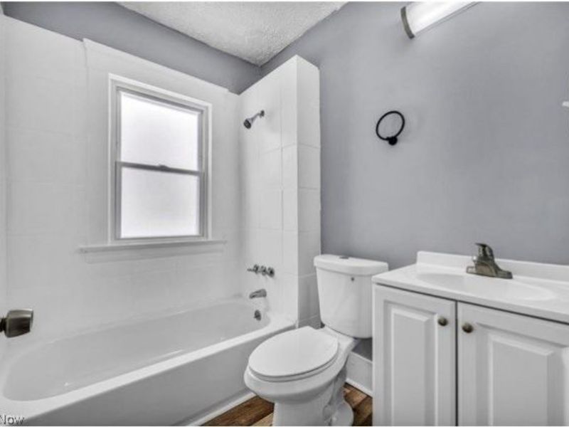 11521 Tuscora Avenue, Cleveland, OH 44108 Photo 12