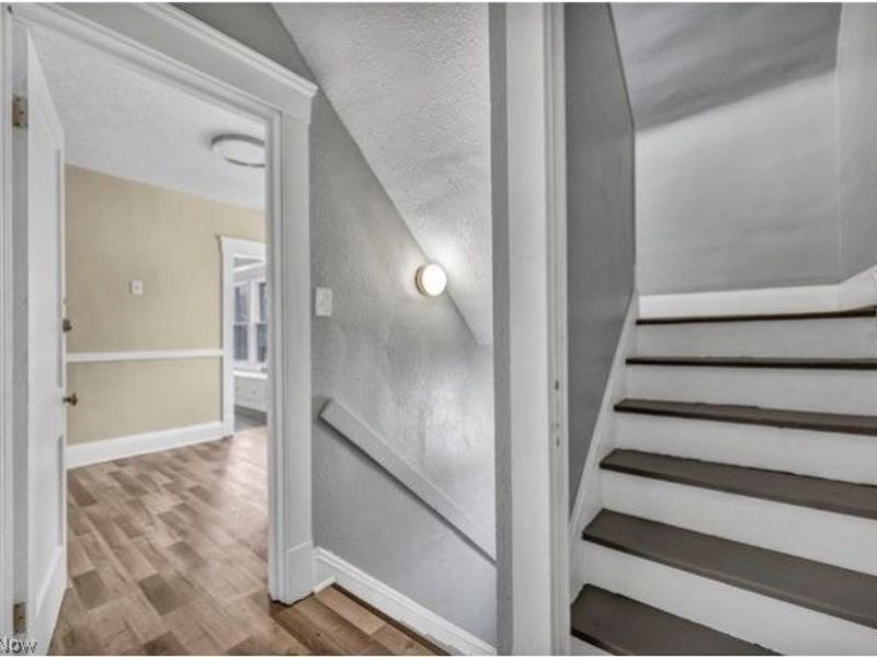 11521 Tuscora Avenue, Cleveland, OH 44108 Photo 13