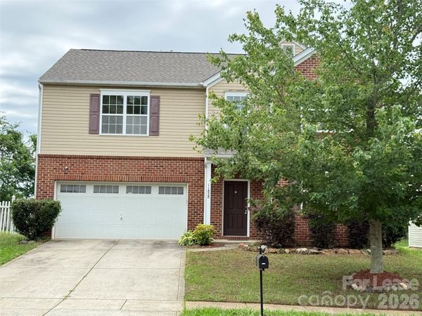 11828 Bending Branch Road , Charlotte, NC 28227
