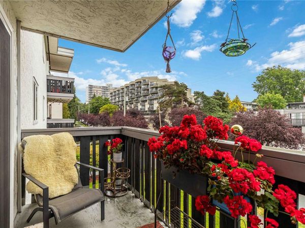 118 Croft St , Unit #307, Victoria, BC V8V 2E6