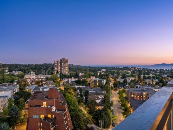 751 Fairfield Rd , Unit #2001, Victoria, BC V8W 4A4
