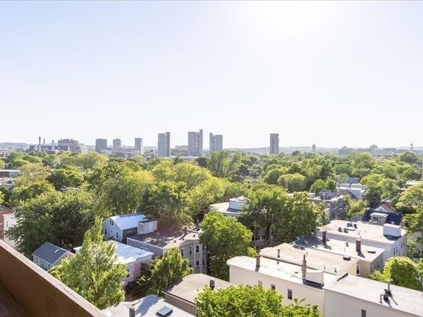 872 Massachusetts Ave, Unit 807, Cambridge, MA 02139