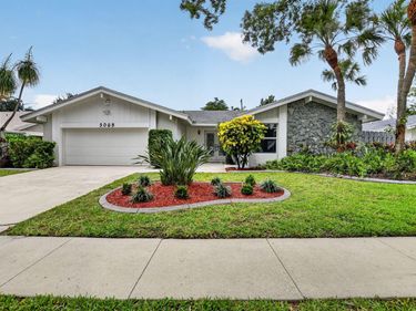 3068 NW 25th Way, Boca Raton, FL 33434
