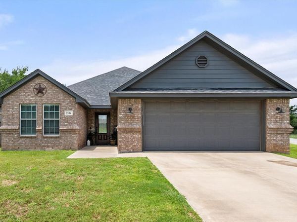 2514 San Gabriel Drive, Granbury, TX 76048