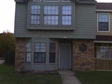 1366 Old Jamestown Court N, Dallas, TX 75217