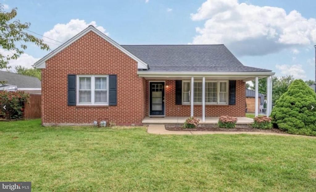 923 Rohrerstown Road, Lancaster, PA 17601 Main Photo