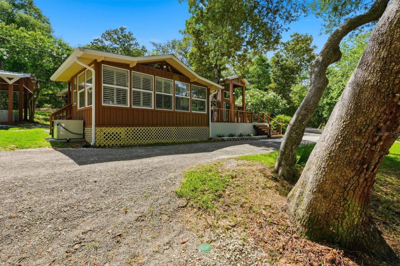 16274 NE 153rd Lane, Fort Mc Coy, FL 32134 Photo