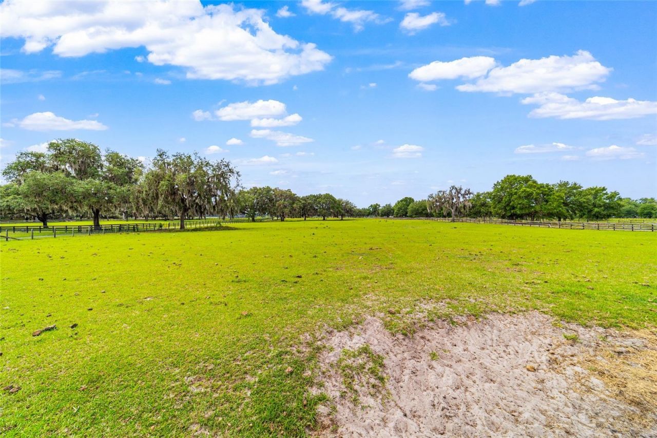 2285 W Highway 318 , Citra, FL 32113 Photo