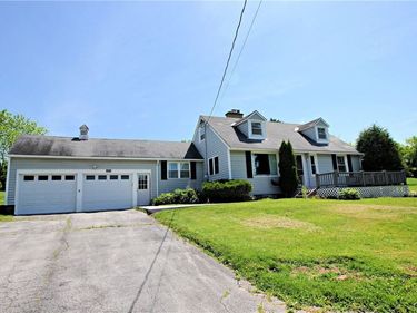 3878 Davis Corners Road , Morrisville, NY 13408