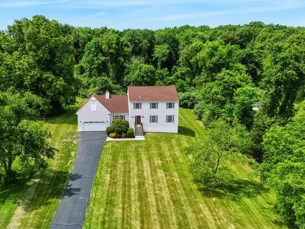 41 Saddle Ridge Drive, Hopewell Junction, NY 12533