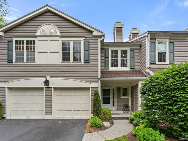611 Pondside Drive, White Plains, NY 10607
