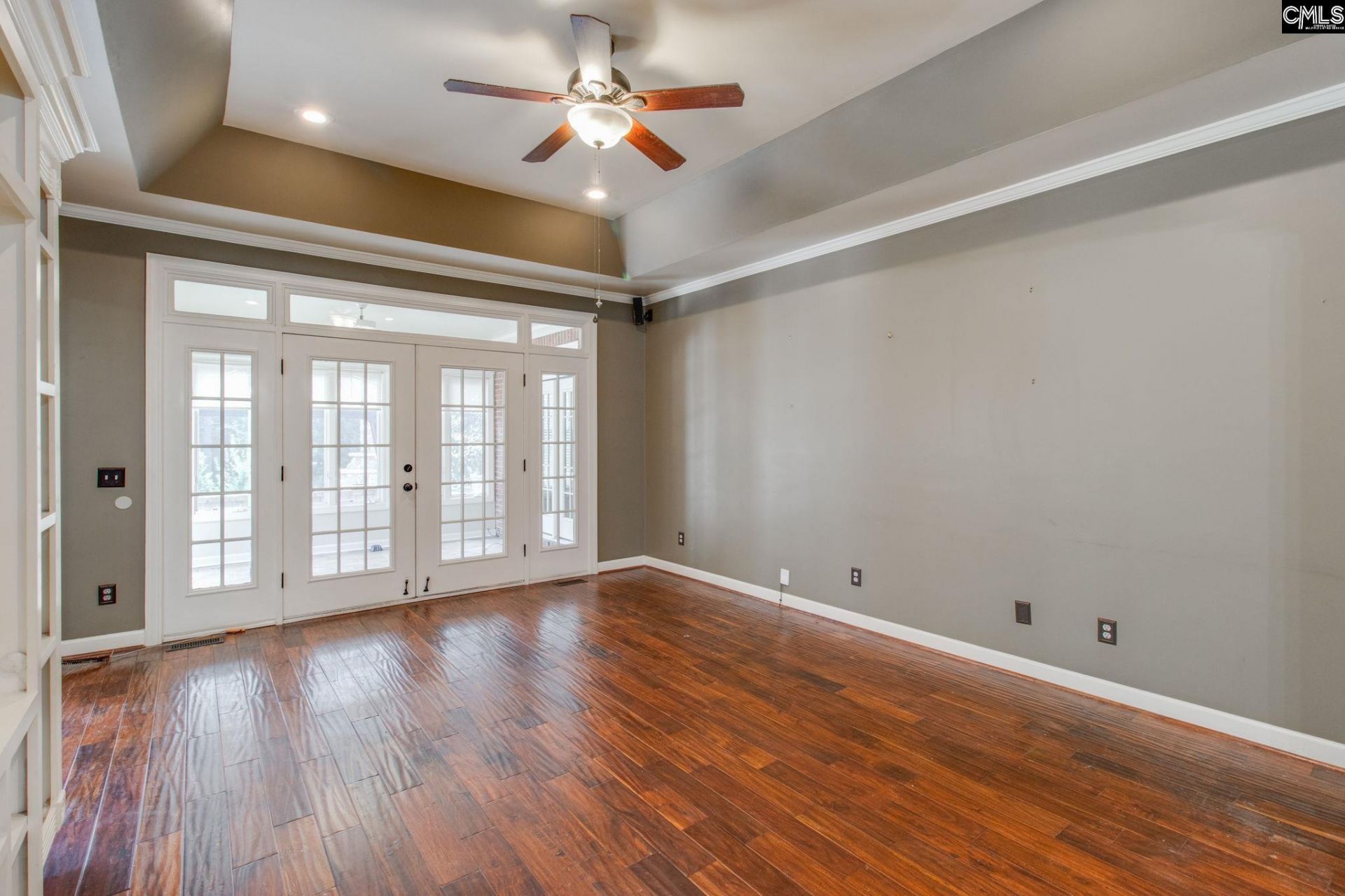 103 N Crescent Lake Way Photo 6