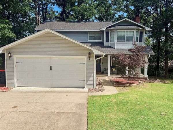 4 Water Oak Lane , Russellville, AR 72802
