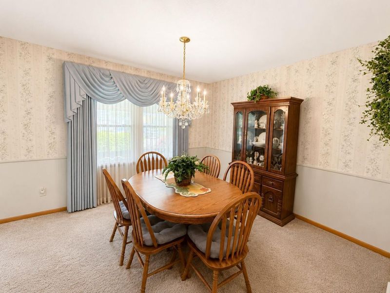 1105 Forest Hill Drive, Marion, OH 43302 Photo 11