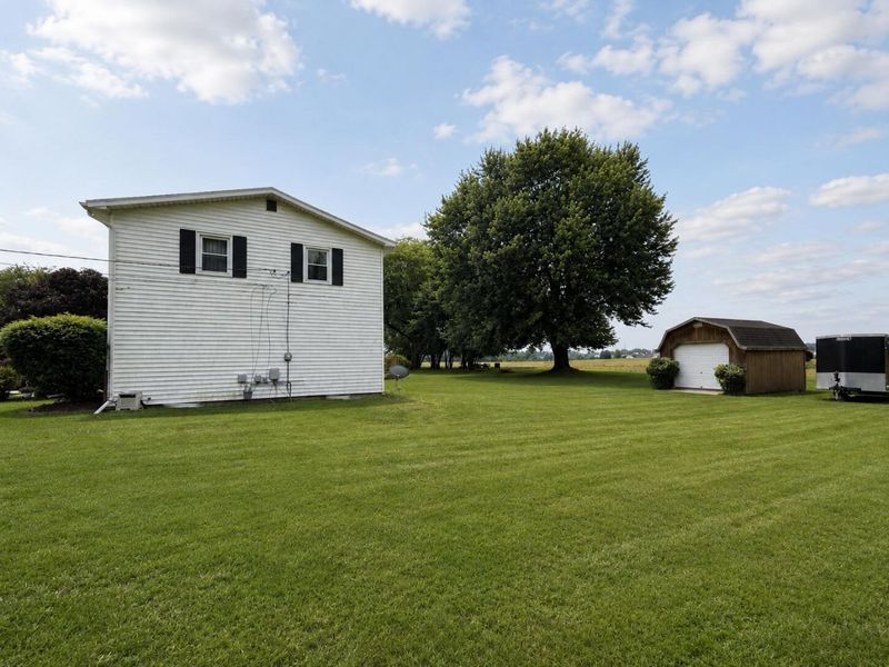 1105 Forest Hill Drive, Marion, OH 43302 Photo 4