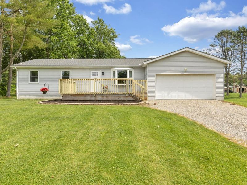 118 W Madison Drive NE, Newark, OH 43055 Photo 2