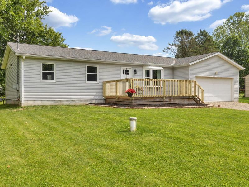 118 W Madison Drive NE, Newark, OH 43055 Photo 3