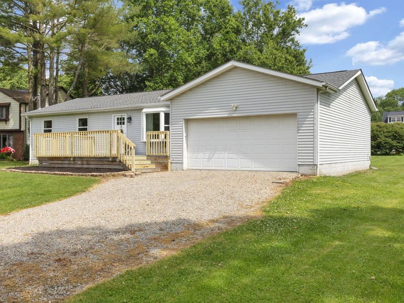 118 W Madison Drive NE, Newark, OH 43055 Photo 4