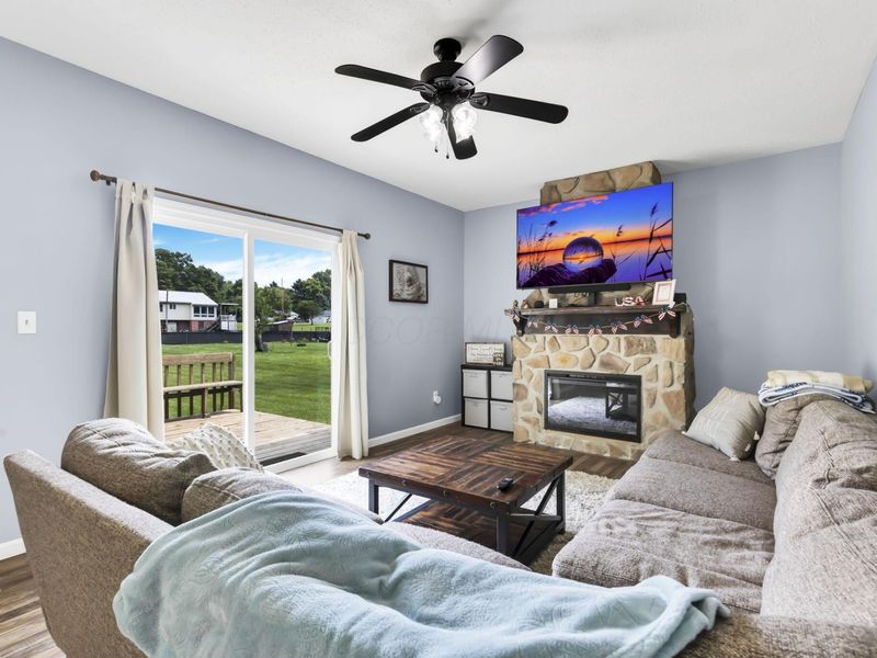 118 W Madison Drive NE, Newark, OH 43055 Photo 9
