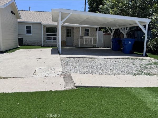 17738 Lanark St, Reseda, CA 91335