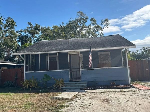 2207 W 12th Street , Other Florida, FL 34205