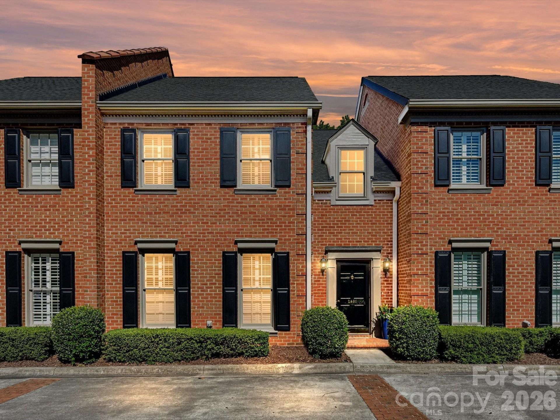 2831 Sharon View Road, Charlotte, NC 28210 Main Photo