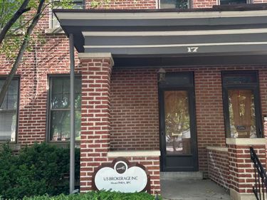 17 E Kossuth Street, Columbus, OH 43206