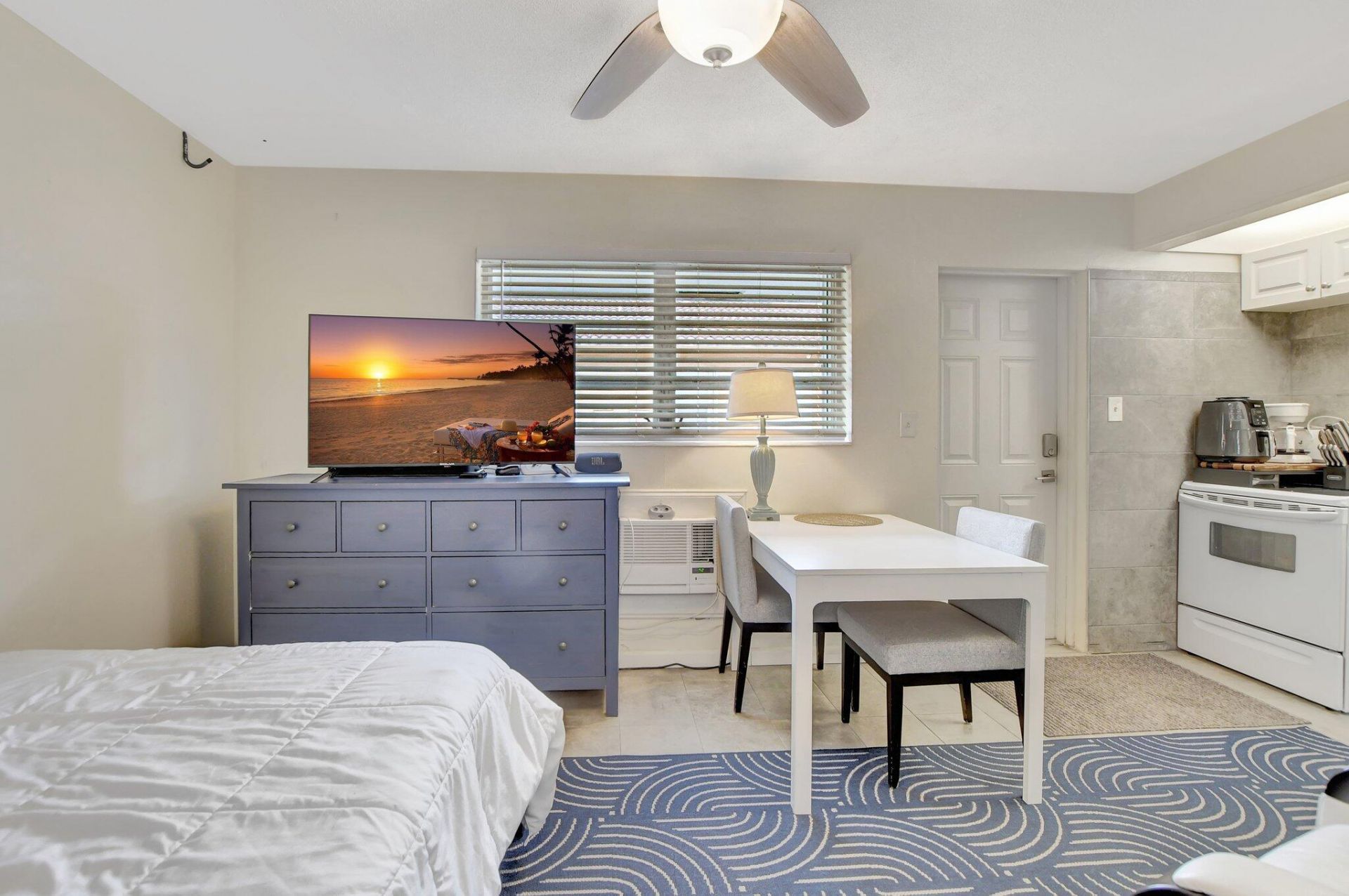 1938 NE 7th Street, Unit 5, Deerfield Beach, FL 33441 Photo