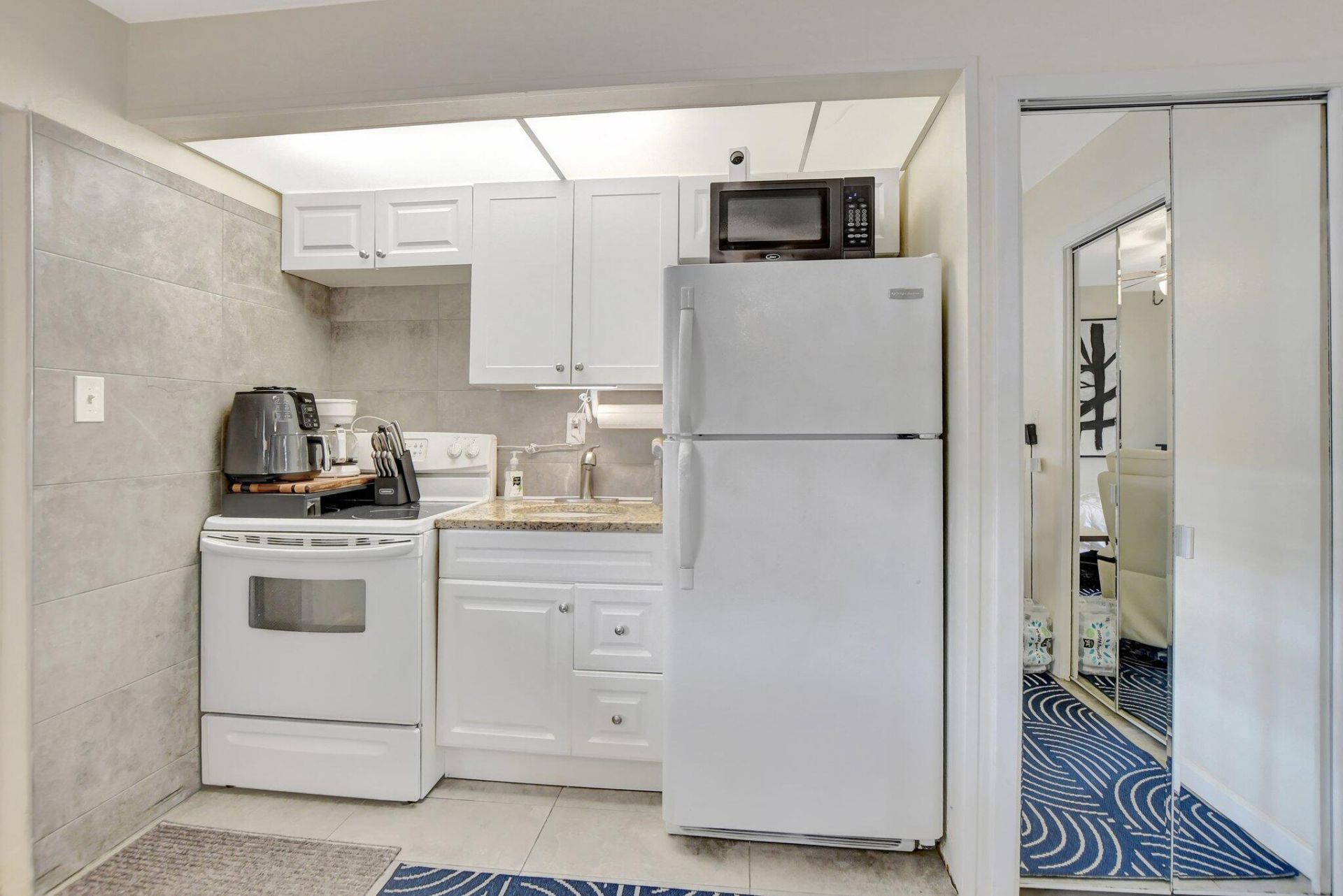 1938 NE 7th Street, Unit 5, Deerfield Beach, FL 33441 Photo