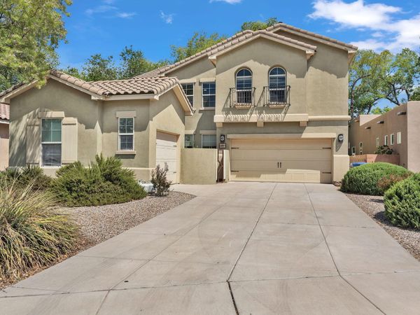 608 Bosque Verde Lane NW, Albuquerque, NM 87104