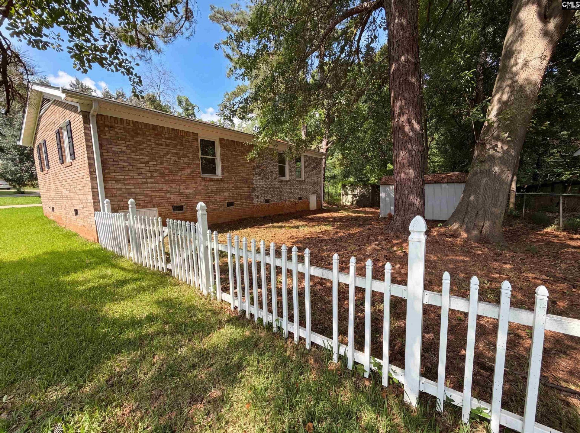 1328 Baffin Bay Road  Photo 5