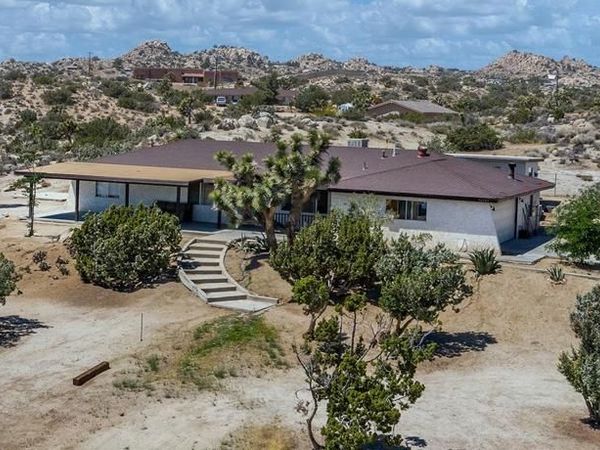 56949 Spencer Road, Yucca Valley, CA 92284