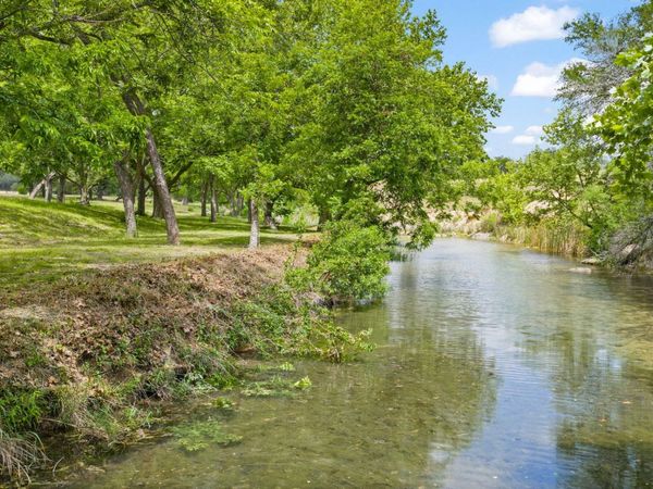 14909 Fitzhugh RD, Unit B, Dripping Springs, TX 78736