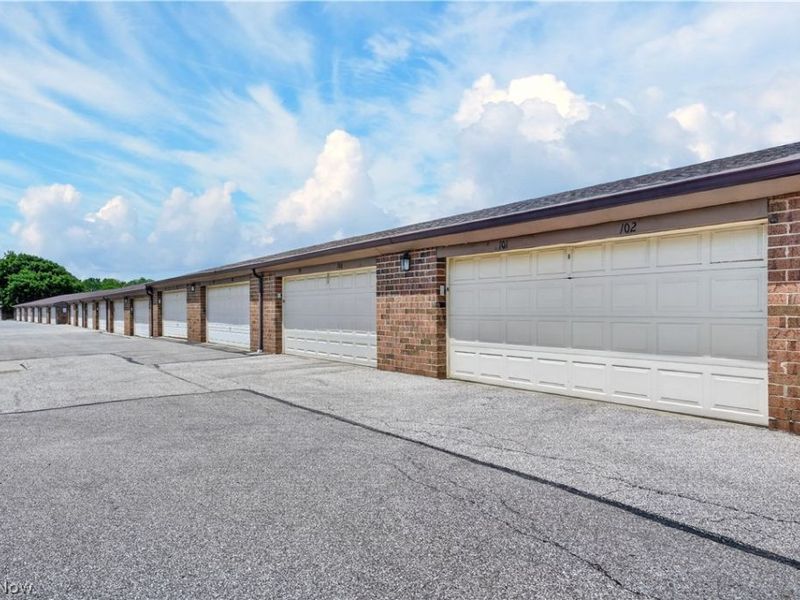 22936 Mastick Road, Unit 101, Westlake, OH 44126 Photo 27