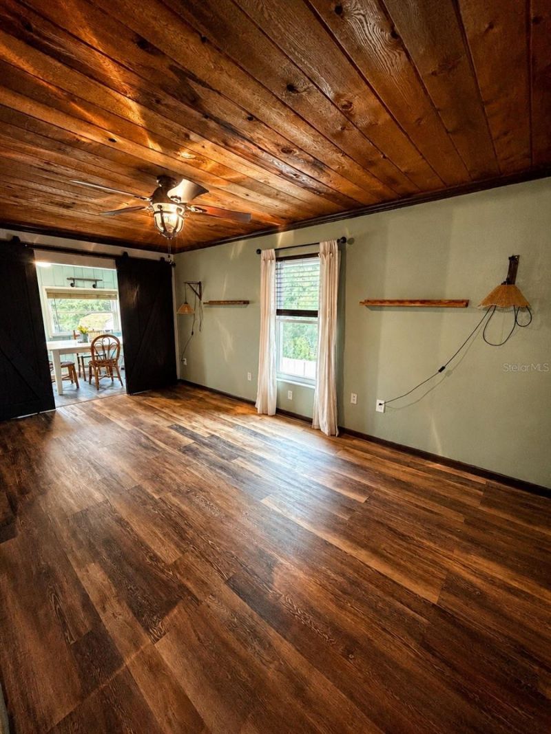 9100 Debbie Lane , Hudson, FL 34669 Photo