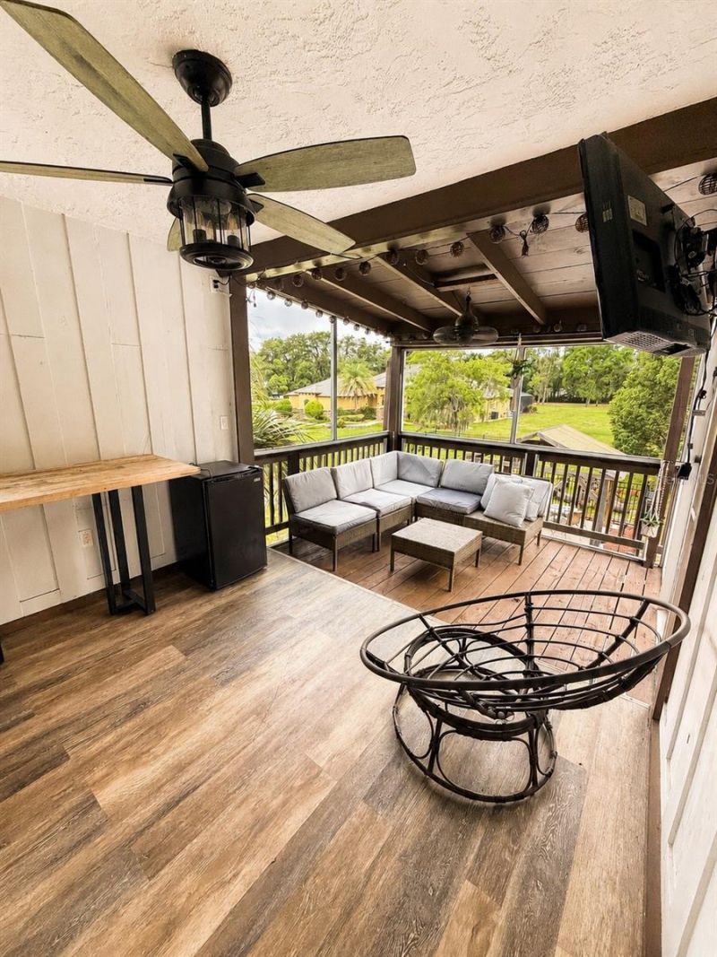 9100 Debbie Lane , Hudson, FL 34669 Photo
