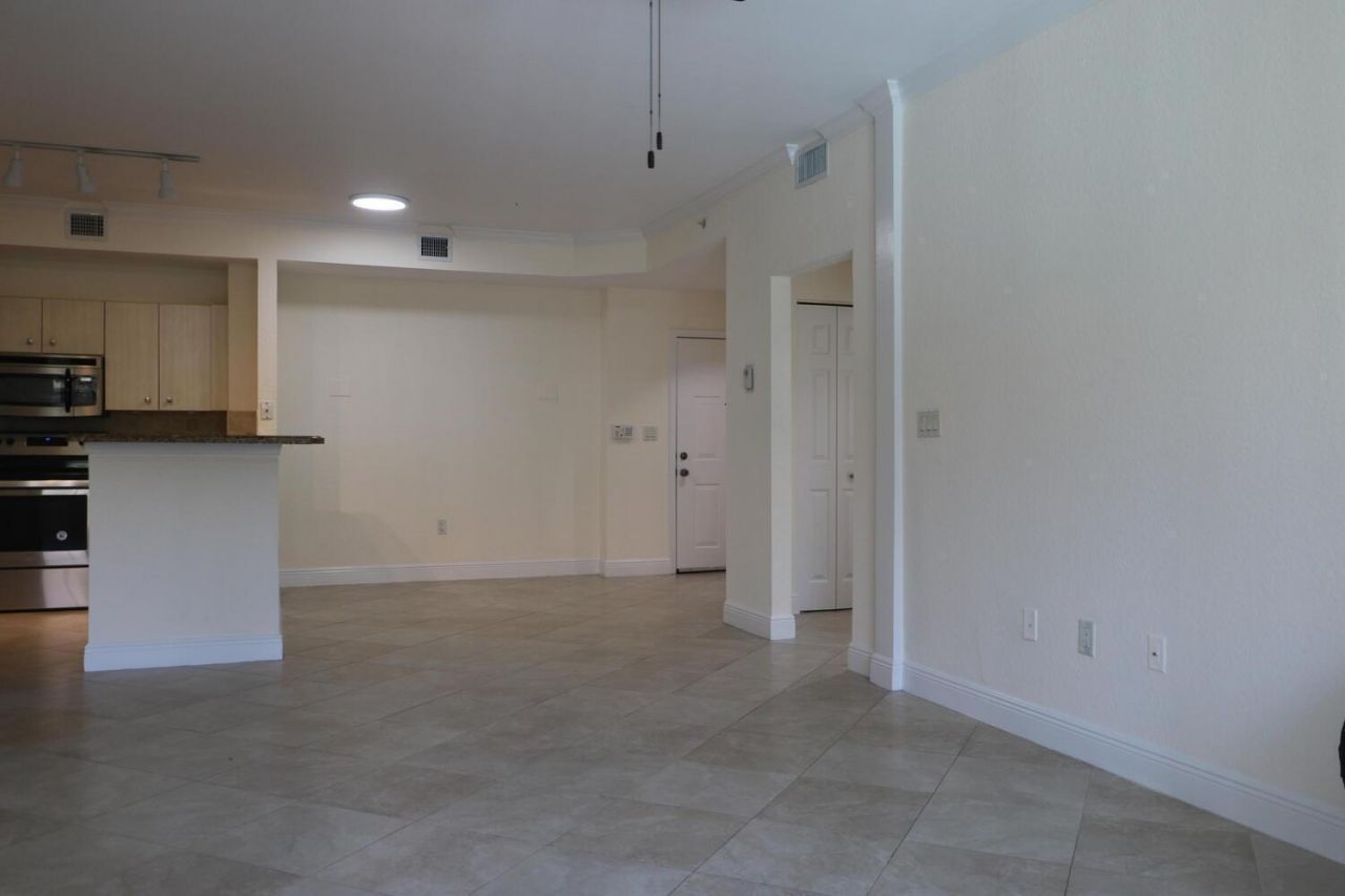 1803 N Flagler Drive, Unit 212, West Palm Beach, FL 33407 Photo