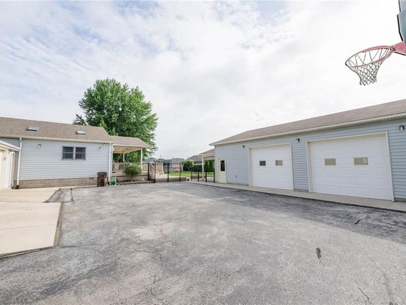 501 N Main Street, Twin Township, OH 45304 Photo 87