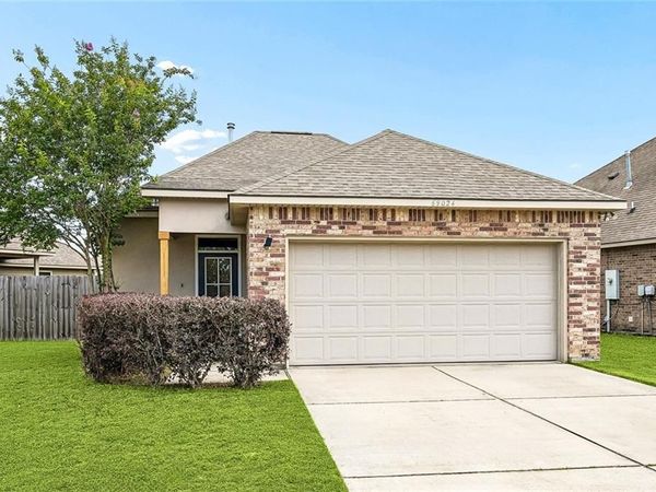 69024 TAVERNY Court, Madisonville, LA 70447