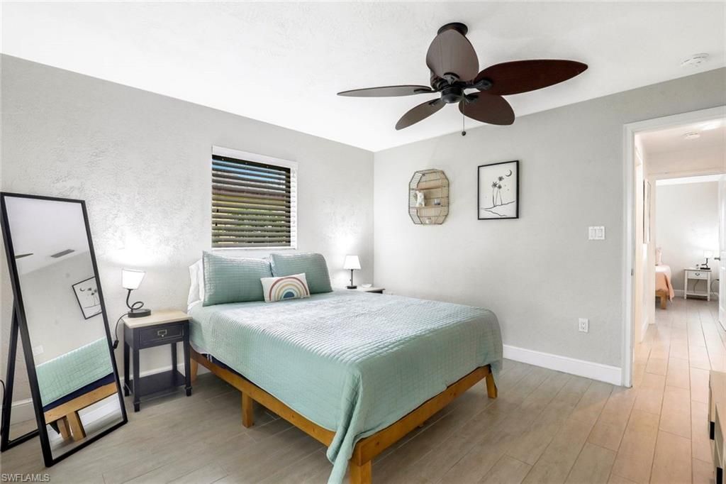 387 S Heathwood Dr , Marco Island, FL 34145 Photo