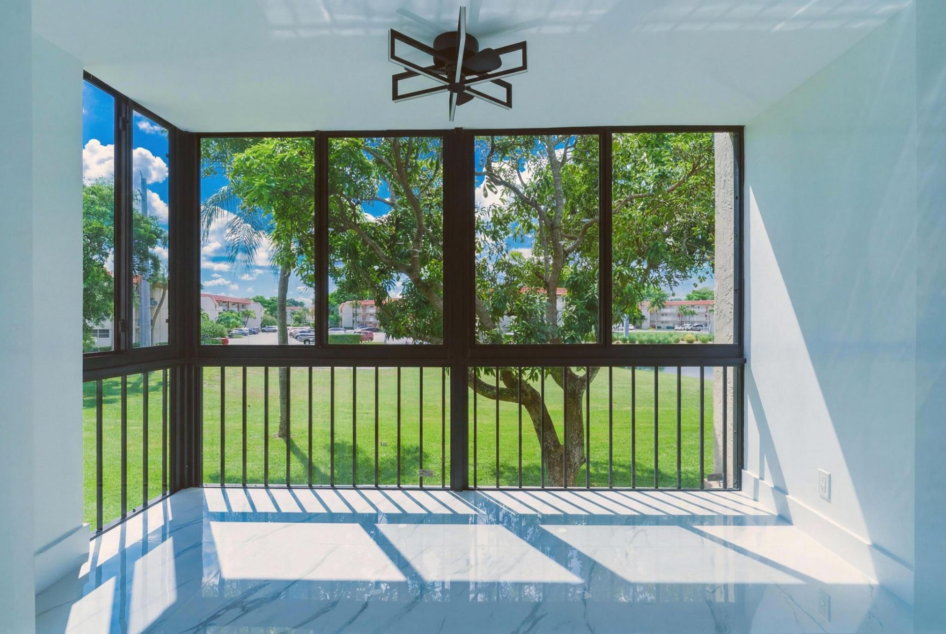 8970 S Hollybrook Boulevard, Unit 205, Pembroke Pines, FL 33025 Photo