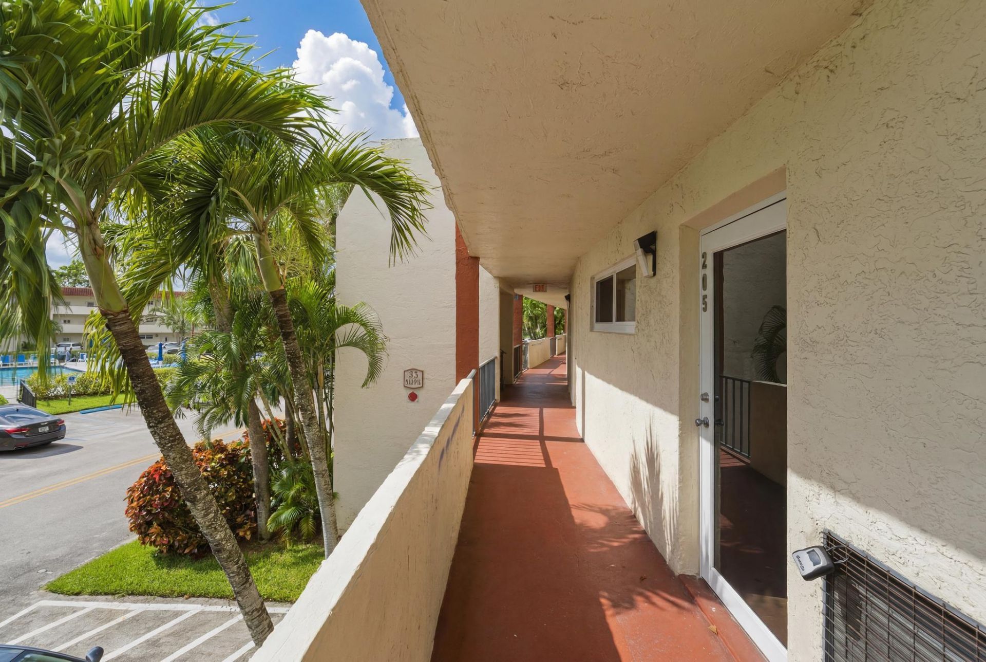 8970 S Hollybrook Boulevard, Unit 205, Pembroke Pines, FL 33025 Photo