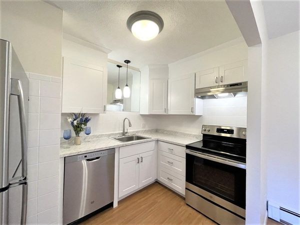 295 Main Street, Unit 28, Reading, MA 01867