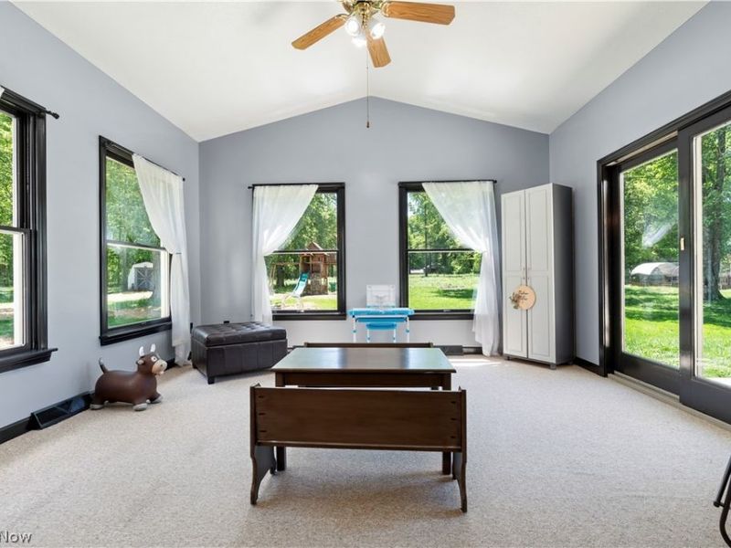 1139 Bristol Champion Townline Road NW, Champion, OH 44402 Photo 11
