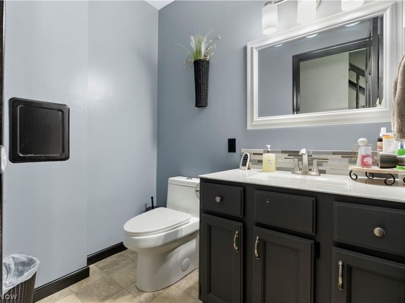 1139 Bristol Champion Townline Road NW, Champion, OH 44402 Photo 15