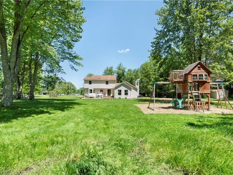 1139 Bristol Champion Townline Road NW, Champion, OH 44402 Photo 29