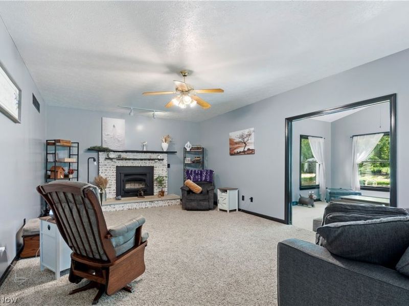 1139 Bristol Champion Townline Road NW, Champion, OH 44402 Photo 9