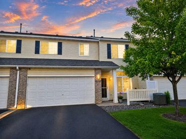 17973 96th Avenue N, Maple Grove, MN 55311