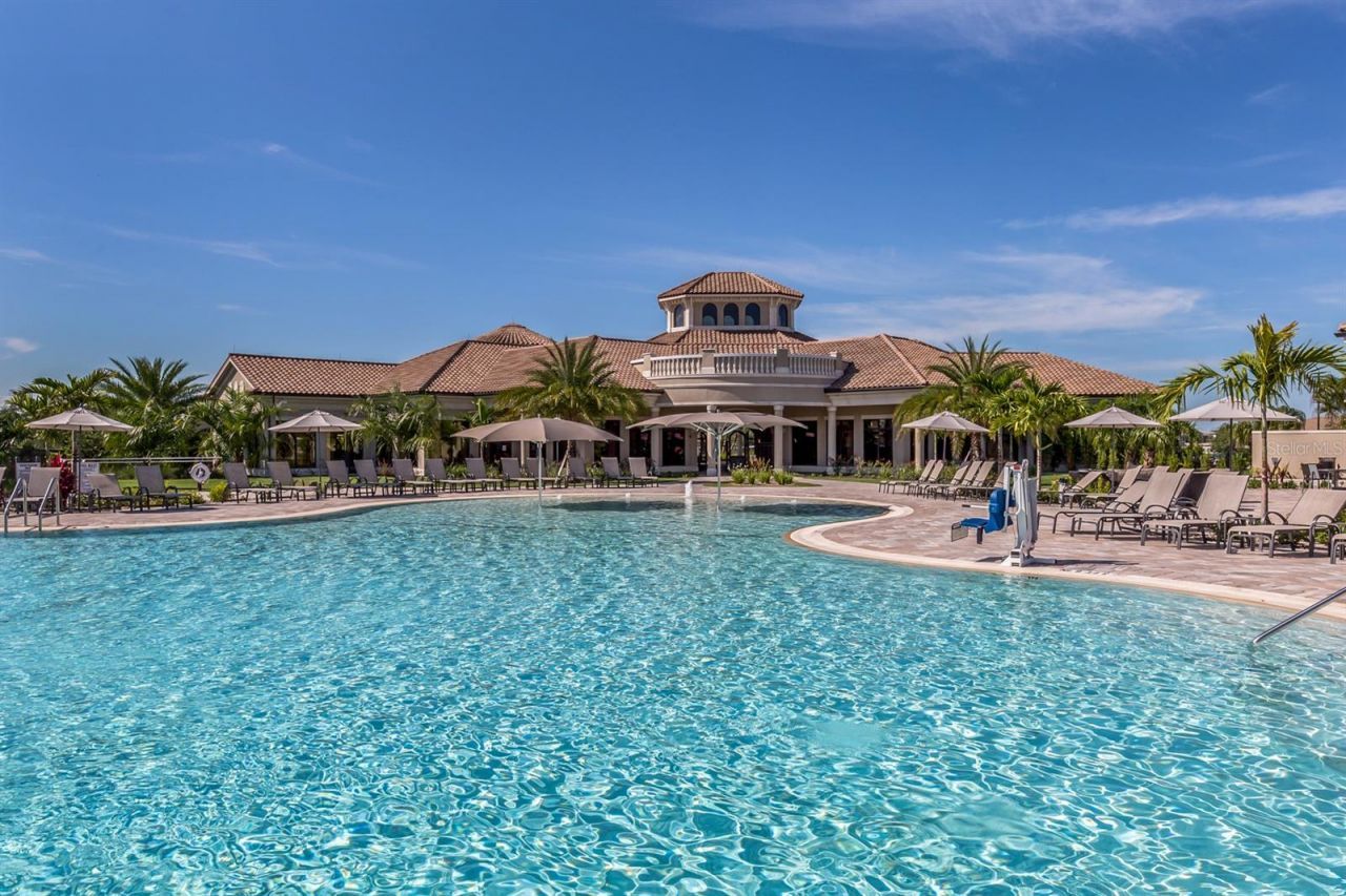 17637 Gawthrop Drive, Unit 104, Bradenton, FL 34211 Photo